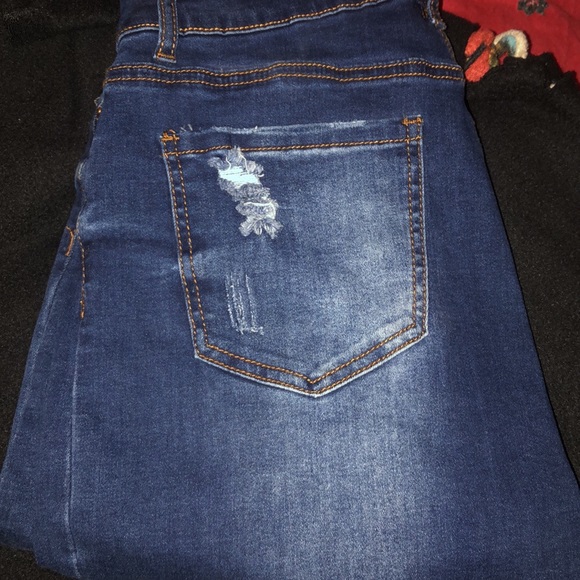 Jeans - Picture 3 of 3